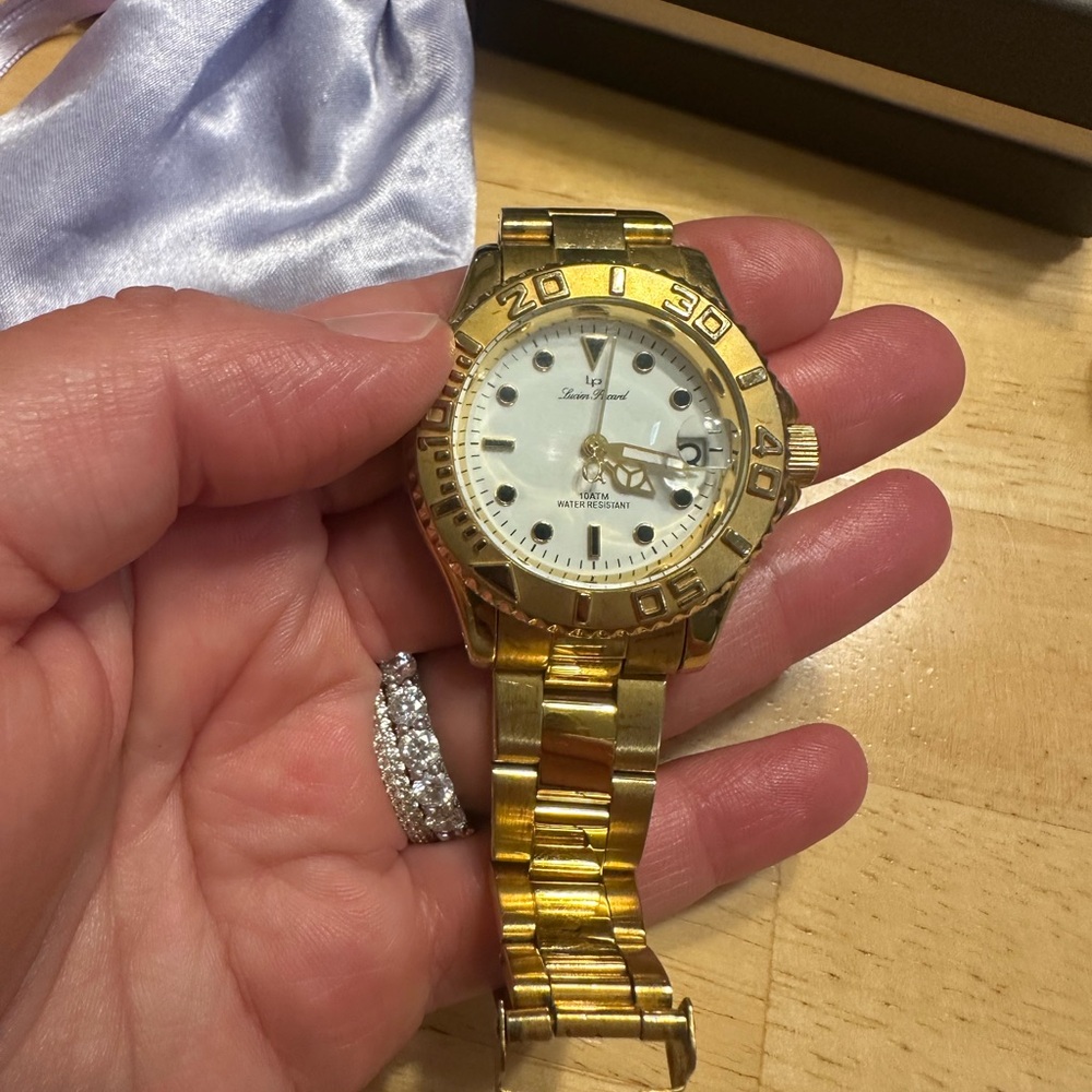 Gold Tone Ladies Watch with White Dial
